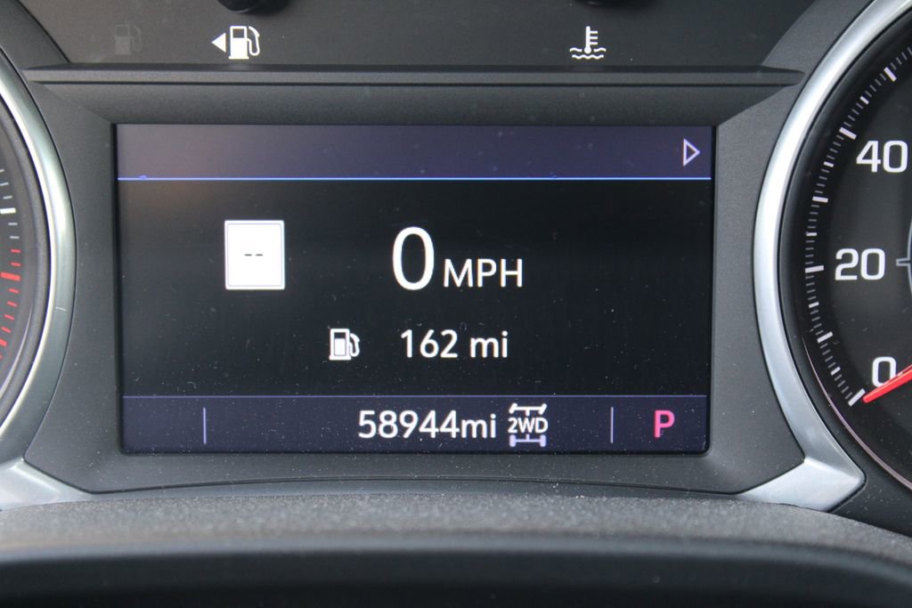Used 2022 GMC Acadia AT4 w/ Preferred Package AWD/4WD image 2