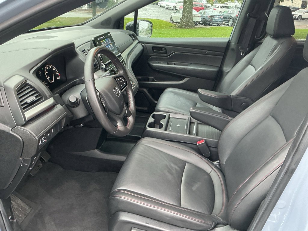 Used 2025 Honda Odyssey Sport-L image 19