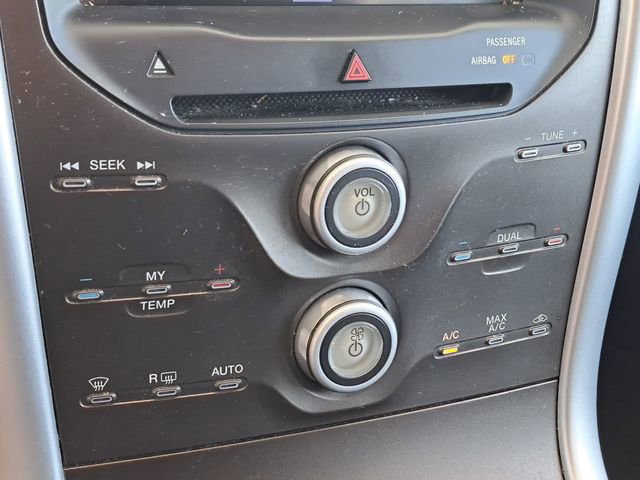 Used 2013 Ford Edge SEL image 17