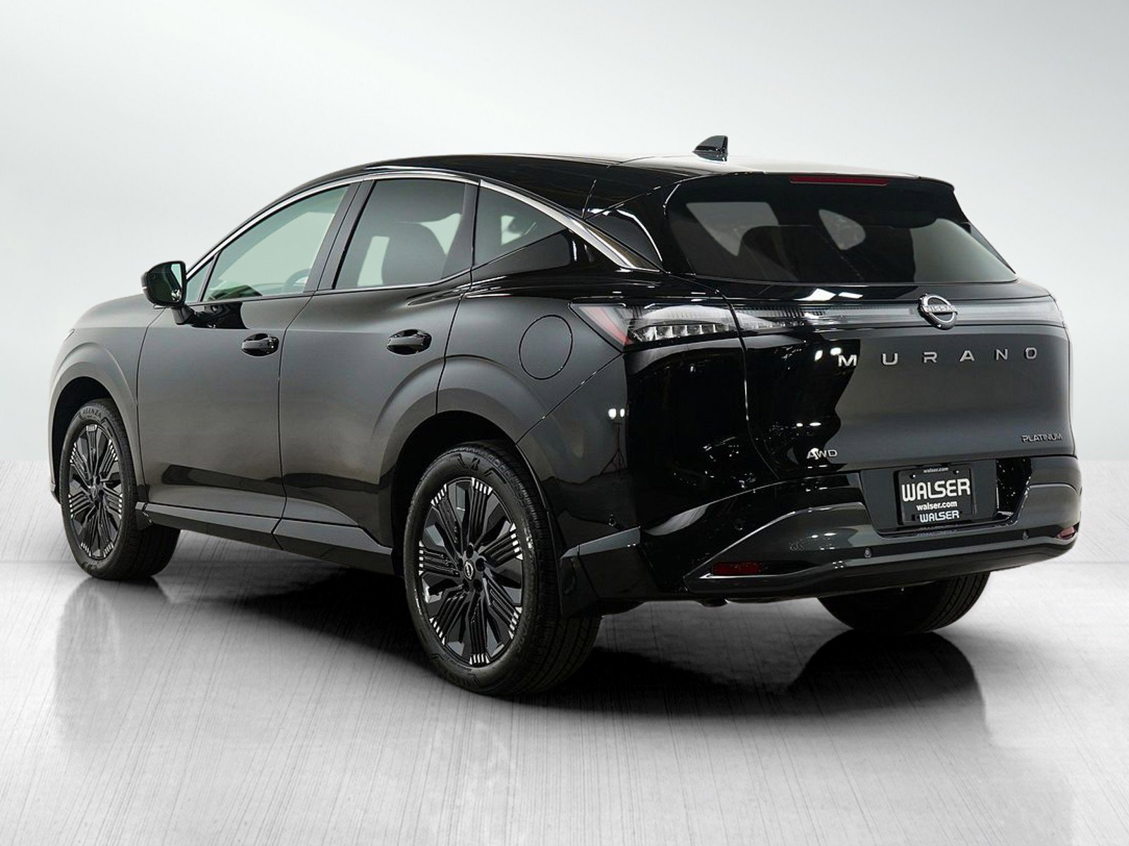 Used 2025 Nissan Murano Platinum w/ Cargo Package image 3