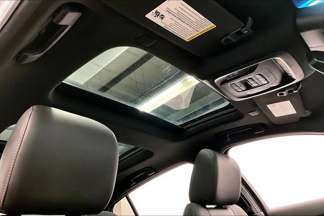 Used 2024 Cadillac CT5 V w/ Premium Package image 18