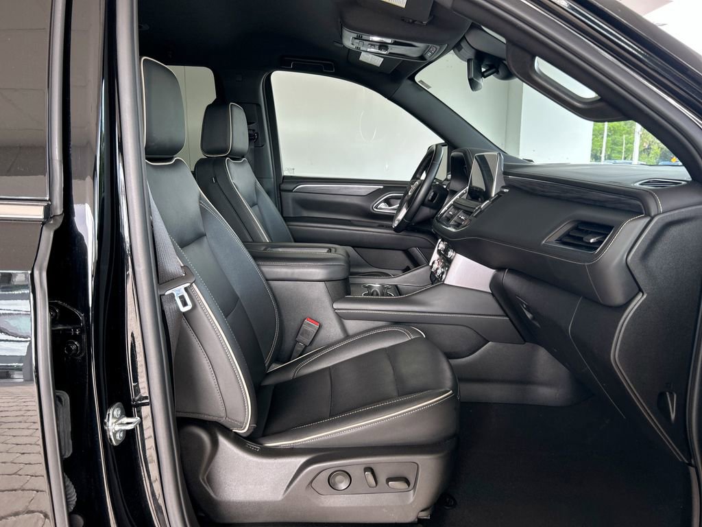 Used 2024 GMC Yukon SLT RWD image 35