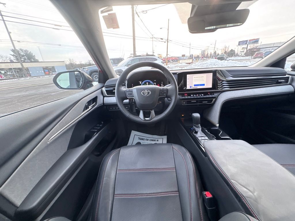 Used 2025 Toyota Camry LE image 25