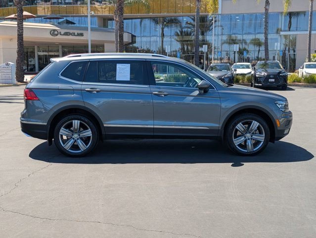 Used 2019 Volkswagen Tiguan SEL Premium AWD/4WD image 4