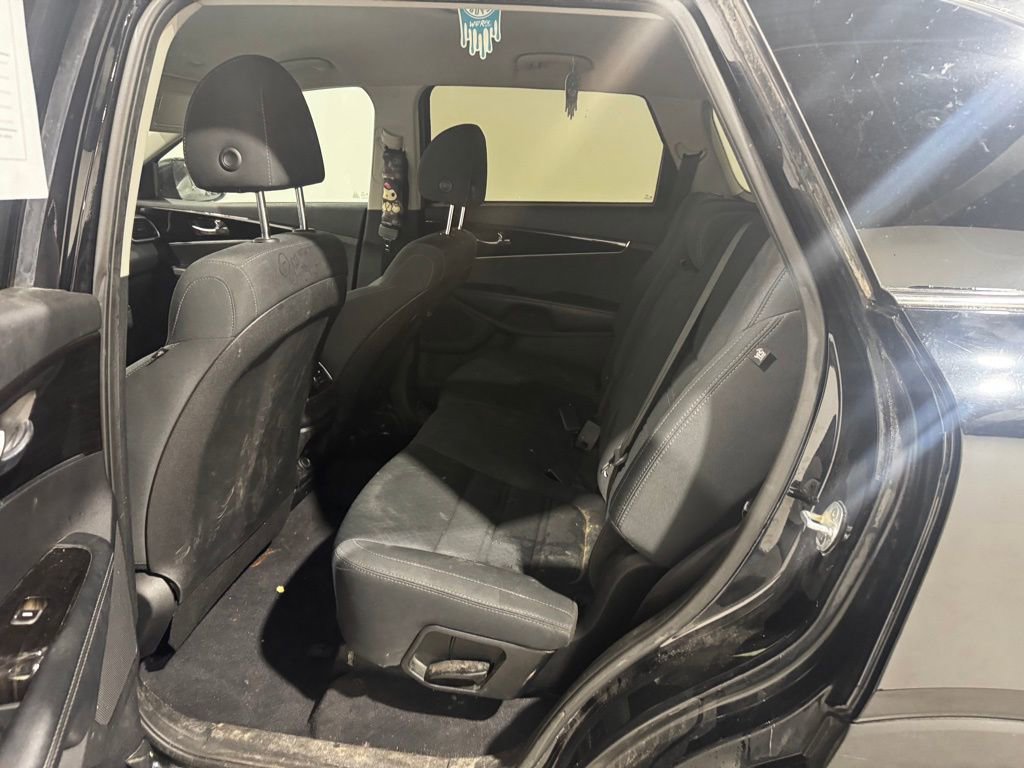 Used 2019 Kia Sorento L image 9