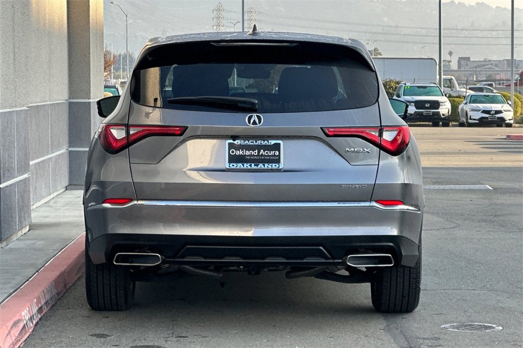 Certified 2024 Acura MDX SH-AWD image 6