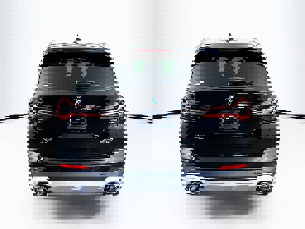 Used 2022 BMW X3 xDrive30i image 5
