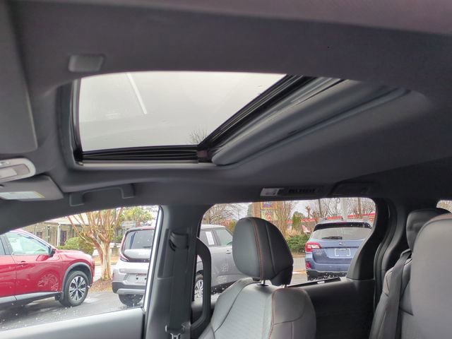 Used 2023 Toyota Sienna XSE image 16