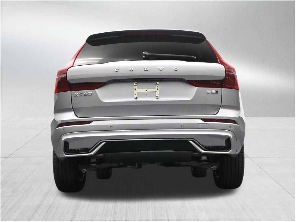 New 2026 Volvo XC60 B5 Core AWD/4WD image 24