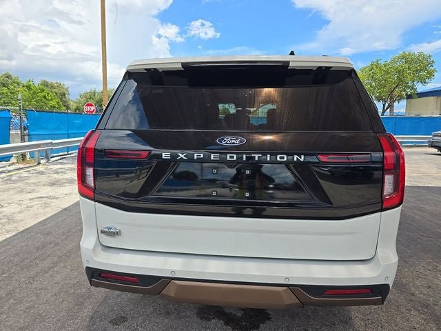 Used 2025 Ford Expedition King Ranch AWD/4WD image 9