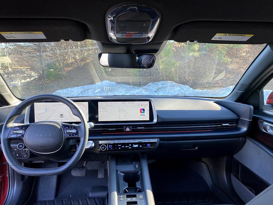 Used 2023 Hyundai Ioniq 6 SEL image 19