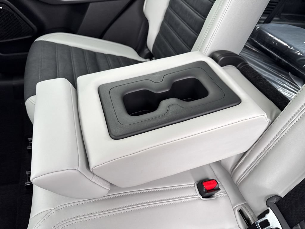 New 2026 Mitsubishi Outlander SE FWD image 27