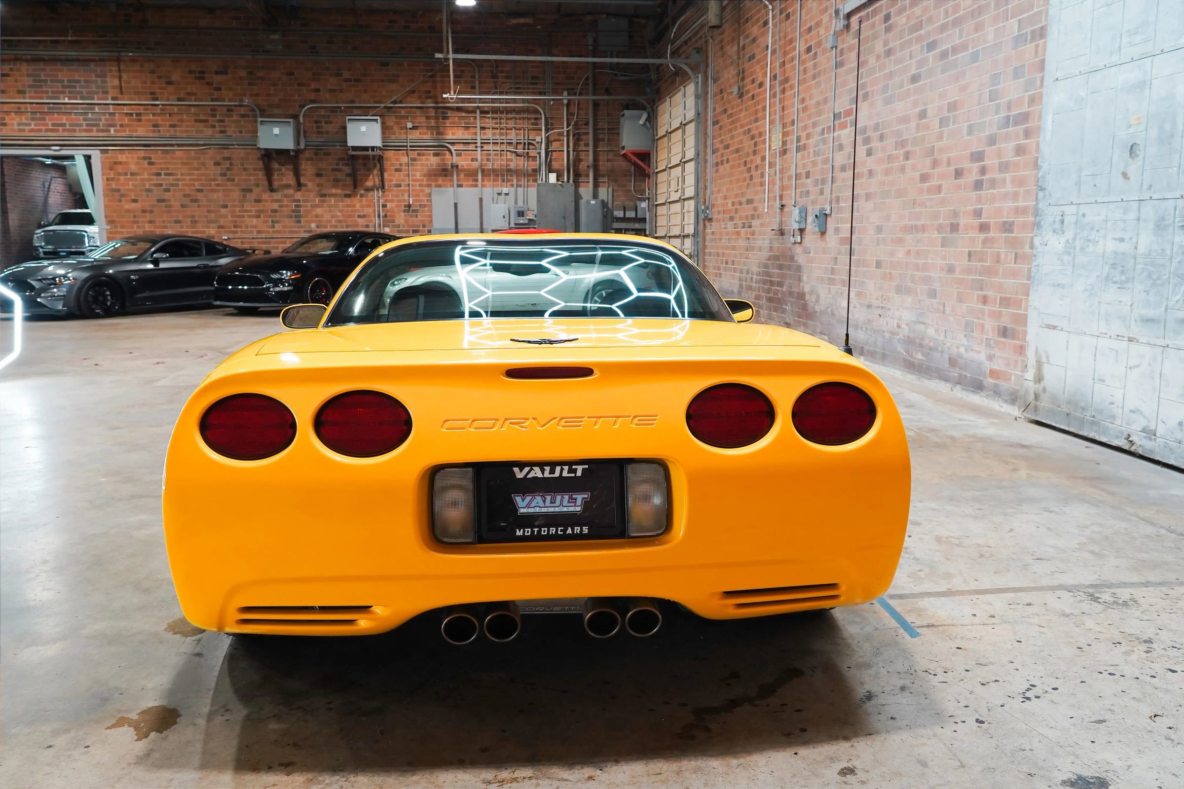Used 2002 Chevrolet Corvette Z06 w/ Memory Pkg RWD image 14