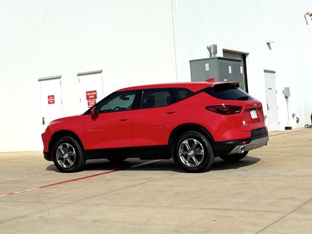 Used 2023 Chevrolet Blazer LT FWD image 4