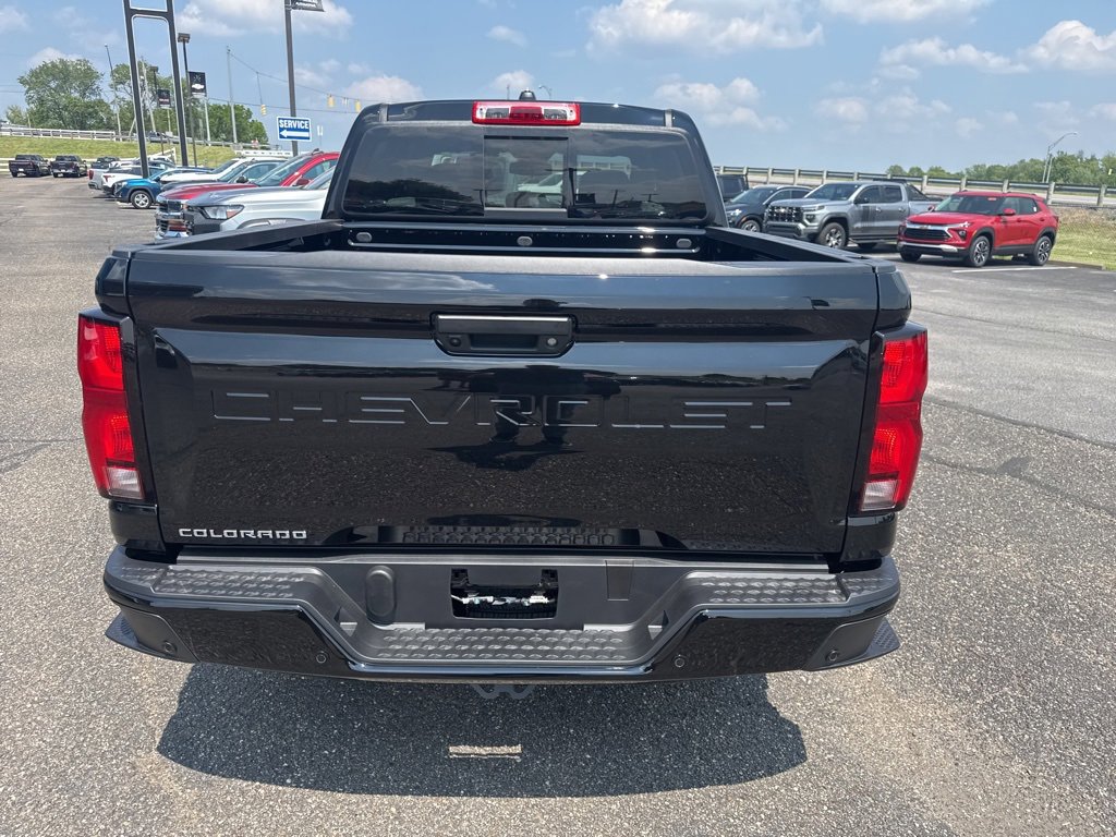 New 2025 Chevrolet Colorado LT w/ LT Convenience Package image 7