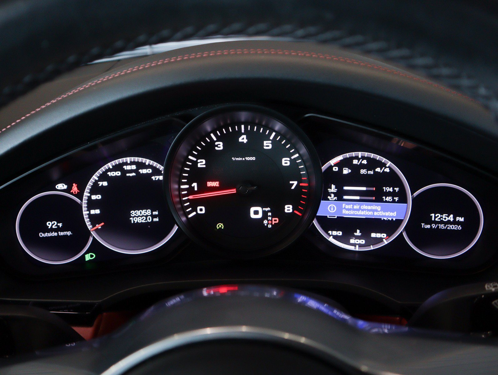 Certified 2023 Porsche Cayenne AWD/4WD image 16
