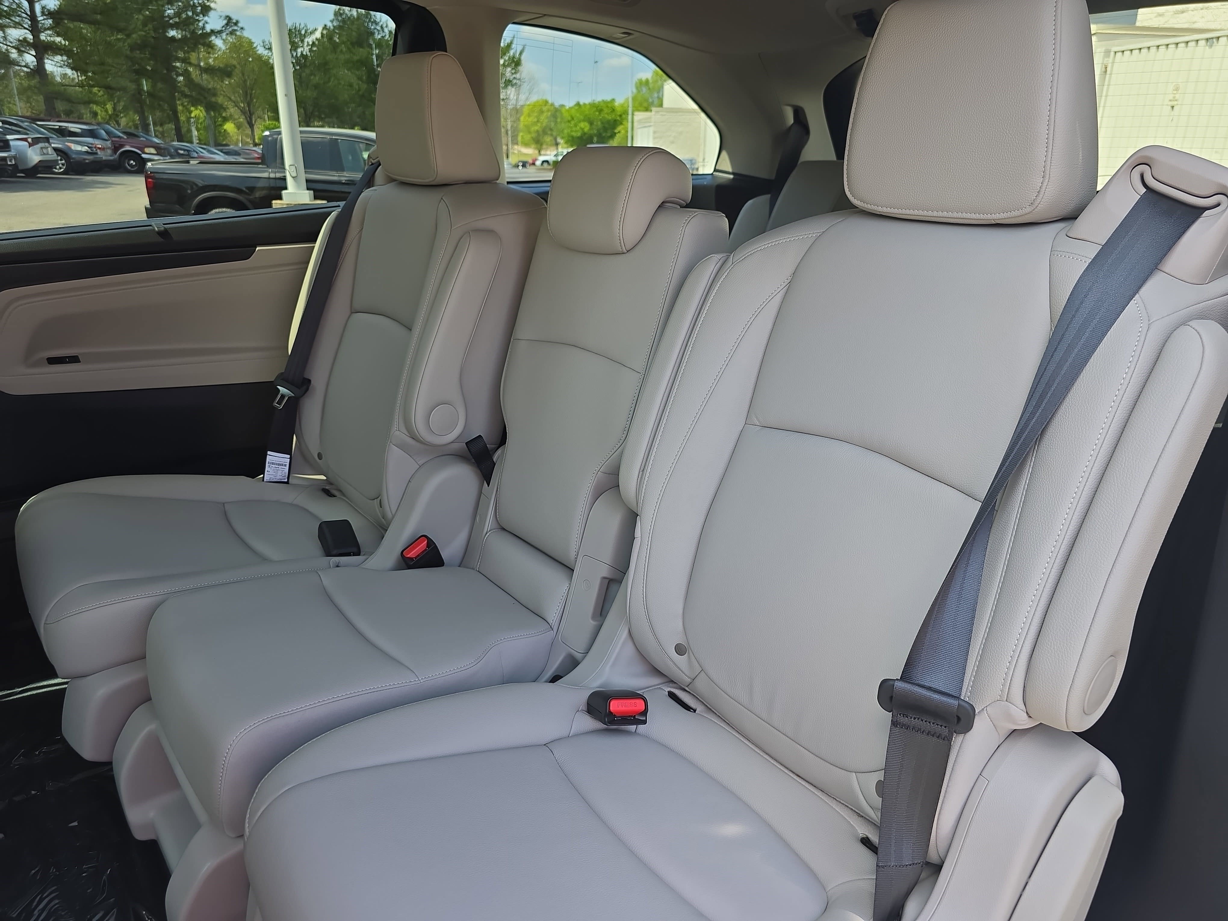 New 2026 Honda Odyssey EX-L image 16