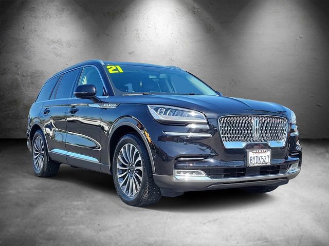 Used 2021 Lincoln Aviator Reserve w/ Elements Package Plus RWD image 2