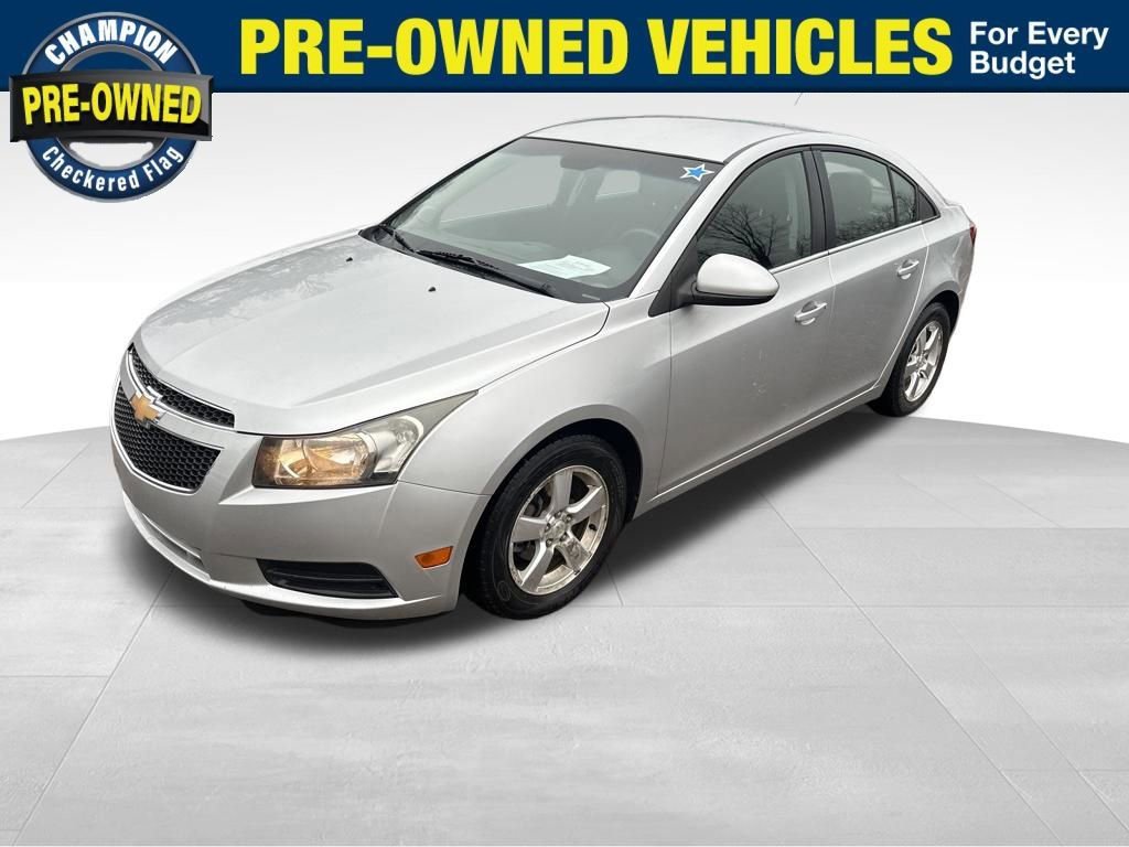 Used 2011 Chevrolet Cruze LT FWD image 1