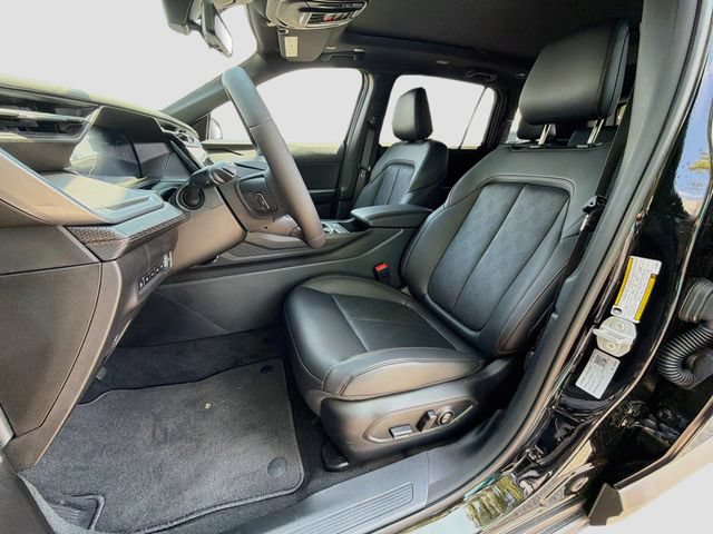 New 2026 Jeep Cherokee Overland w/ Advanced Pro Tech Group AWD/4WD image 23