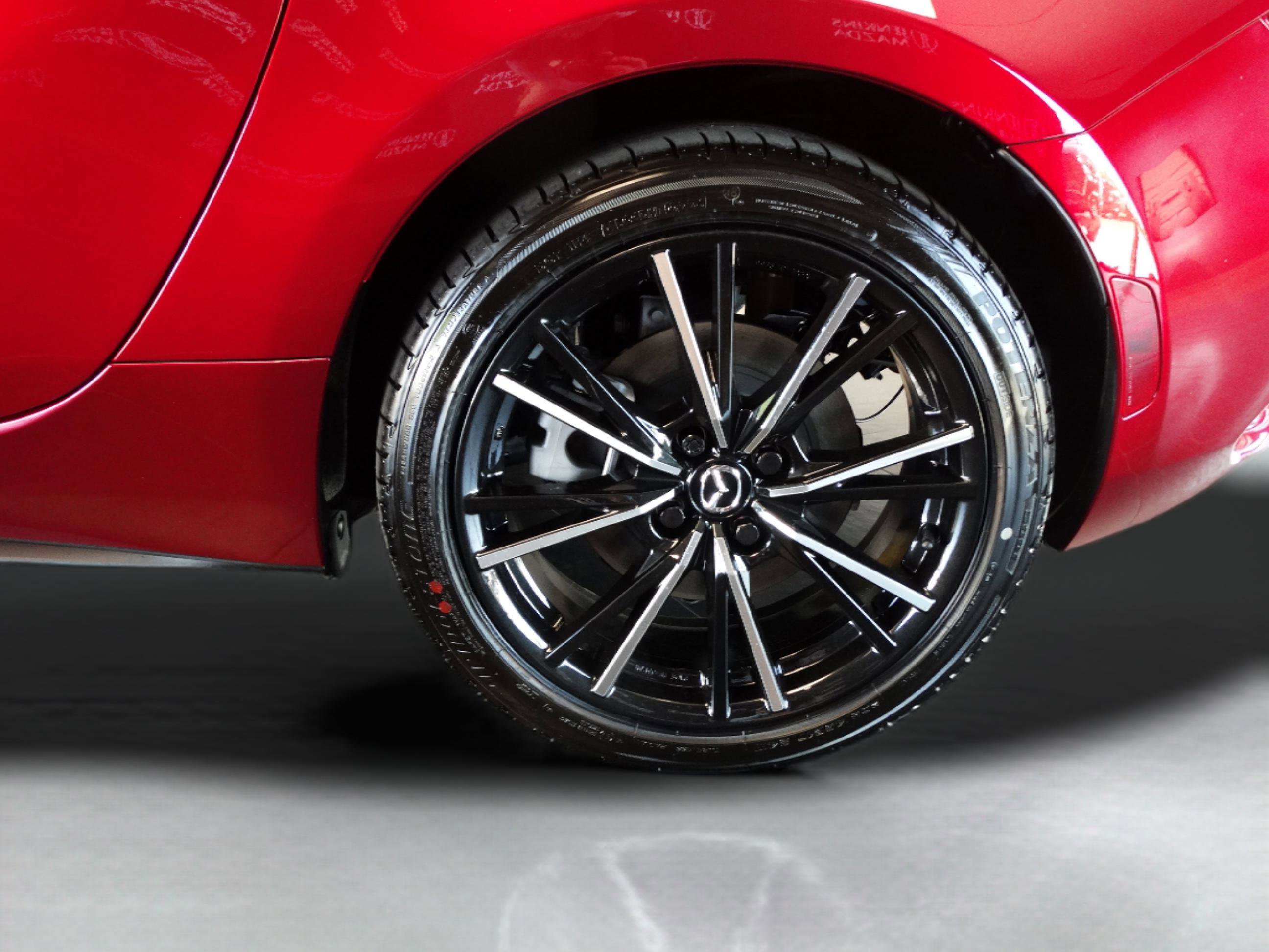 New 2026 MAZDA MX-5 Miata RF Grand Touring RWD image 11