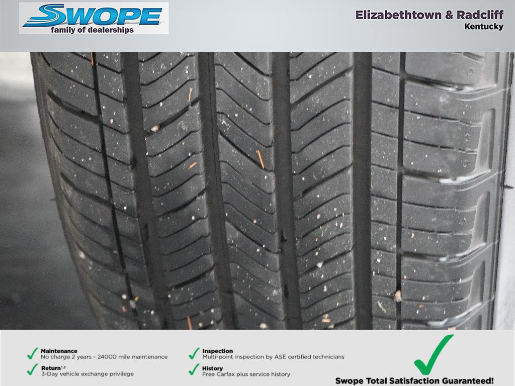 Used 2025 Ford Escape PHEV w/ PHEV Premium Package image 36