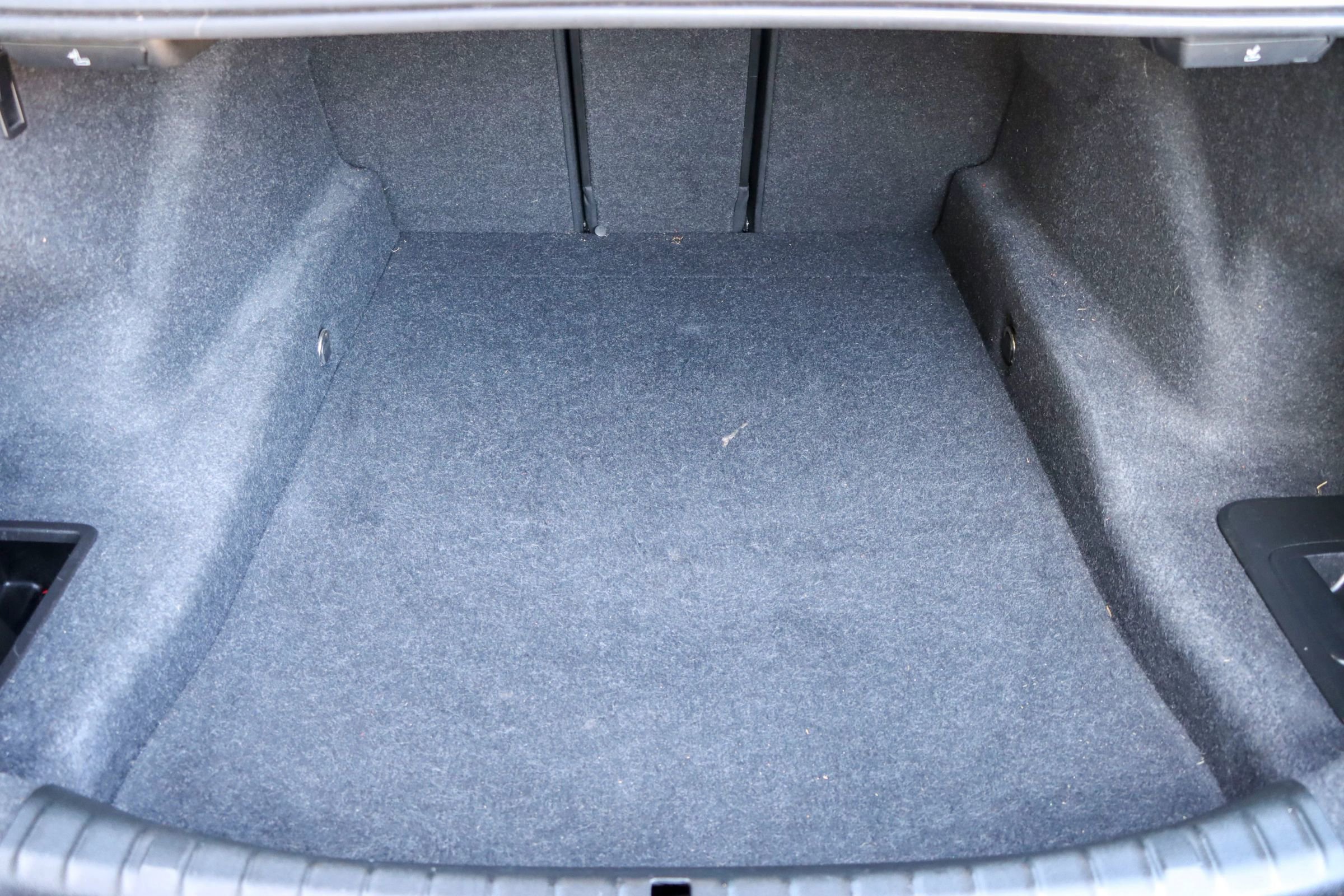 Used 2018 BMW 530i xDrive image 24