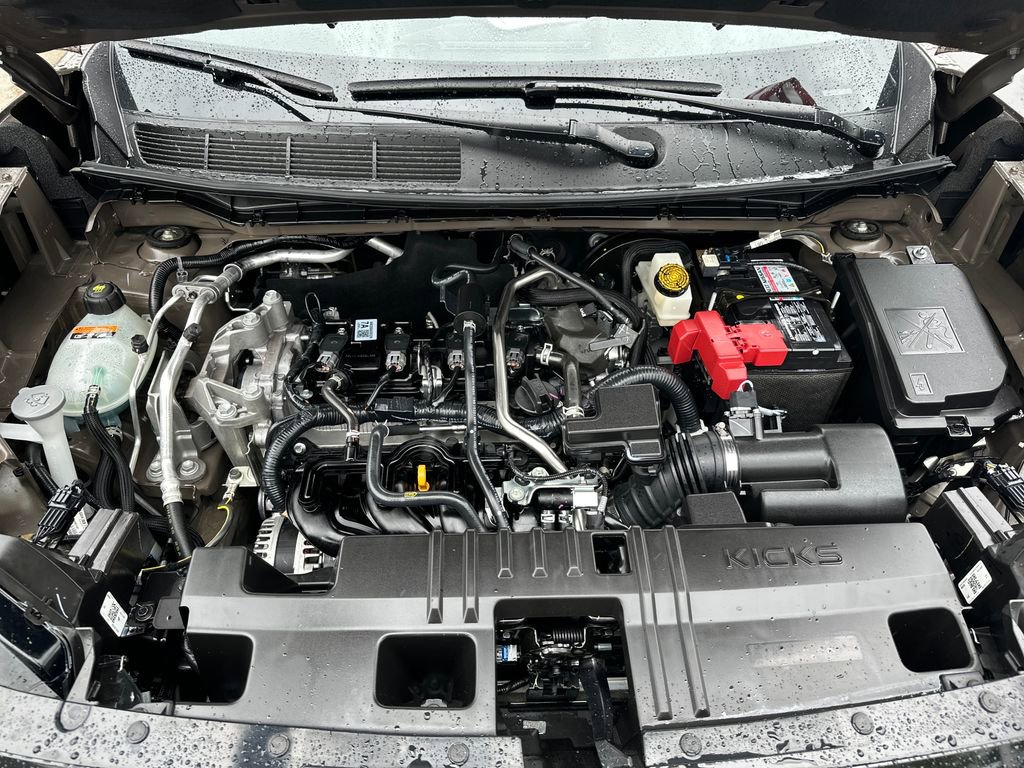 Used 2025 Nissan Kicks SV FWD image 28