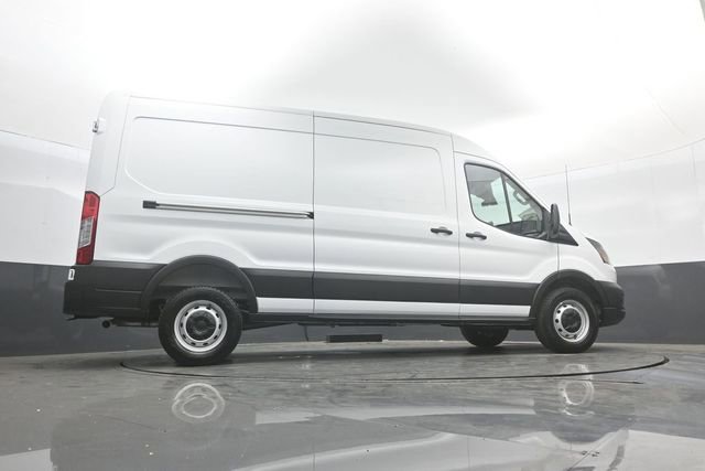 New 2026 Ford Transit 250 148 Medium Roof image 30