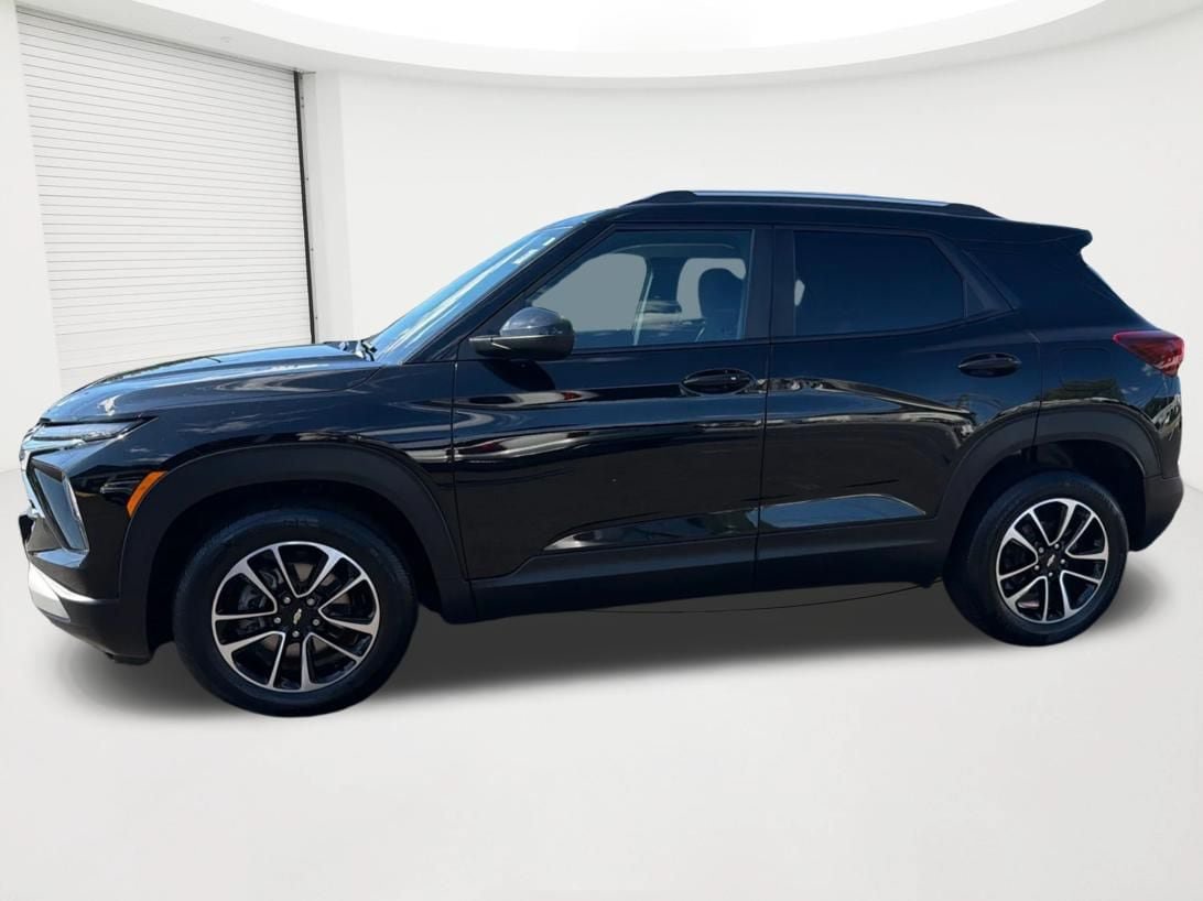 Used 2024 Chevrolet TrailBlazer LT FWD image 8