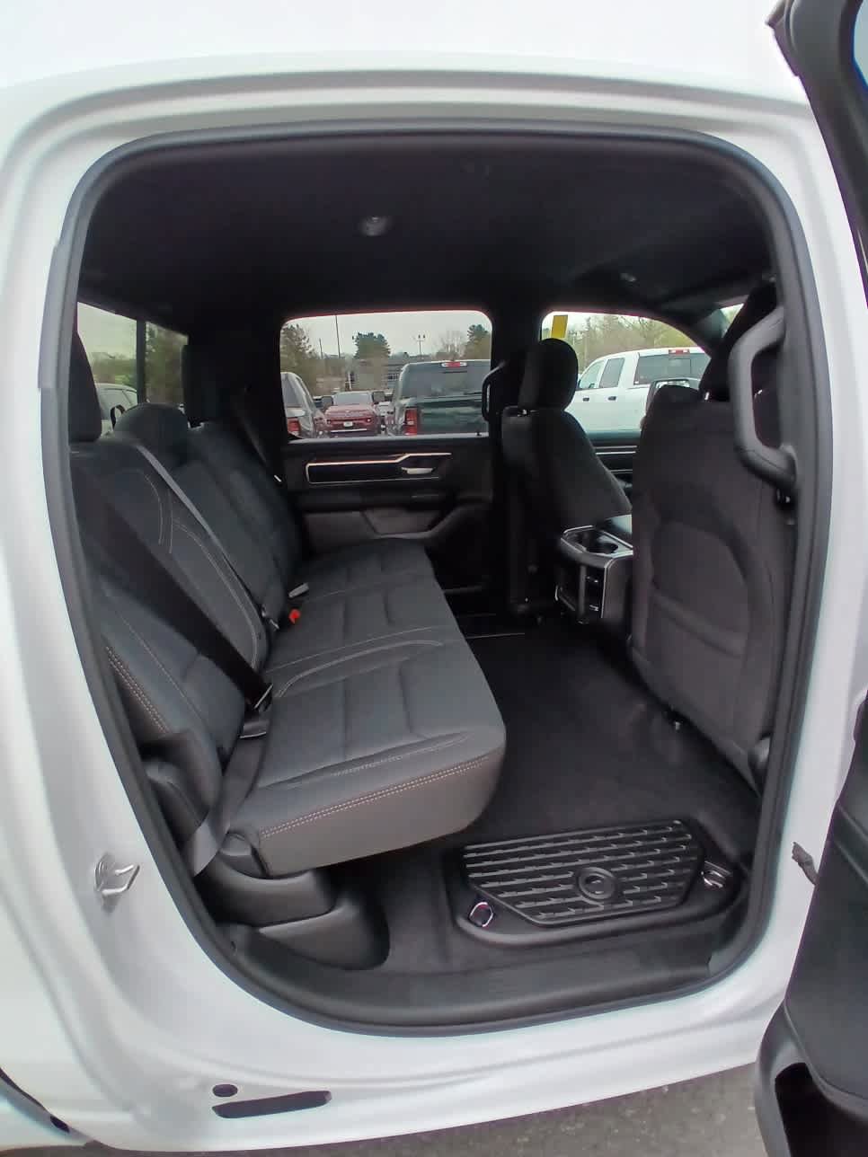 New 2026 RAM 1500 Big Horn w/ Night Edition AWD/4WD image 15