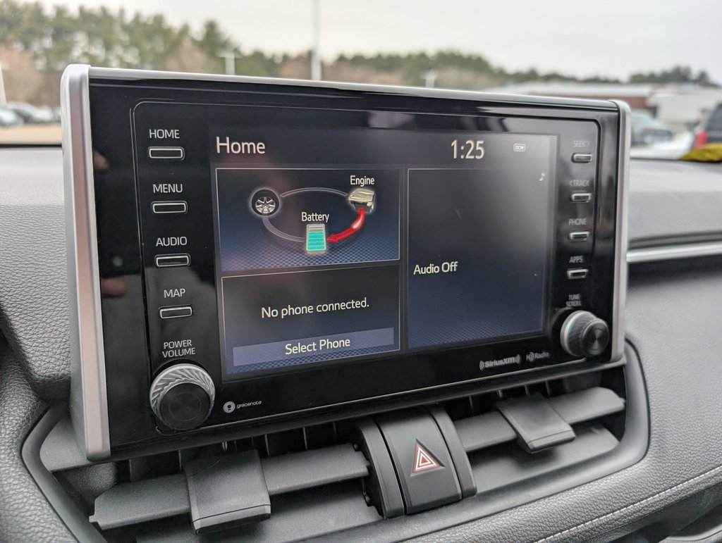 Used 2019 Toyota RAV4 XLE w/ Convenience Package image 24