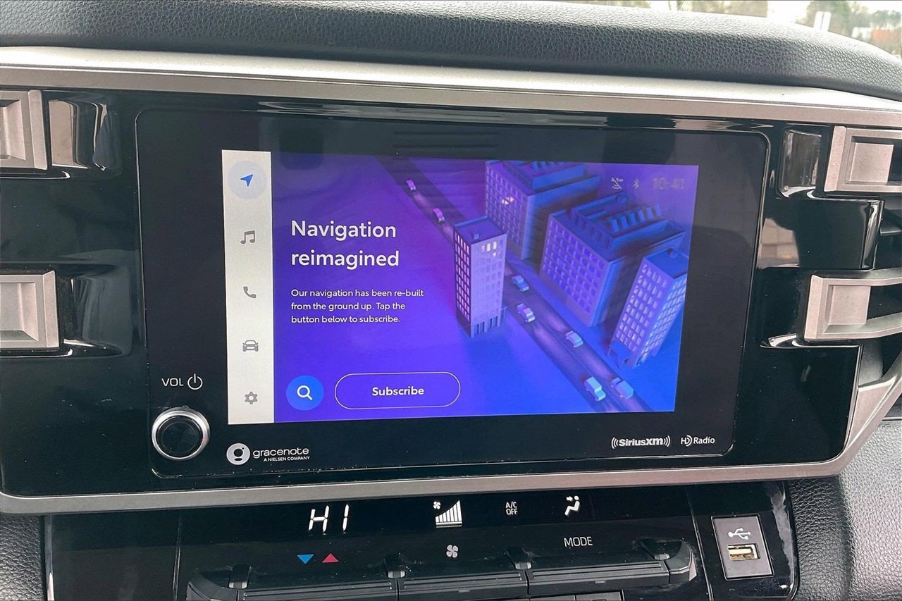 Used 2022 Toyota Tundra SR5 w/ SR5 Convenience Package image 14