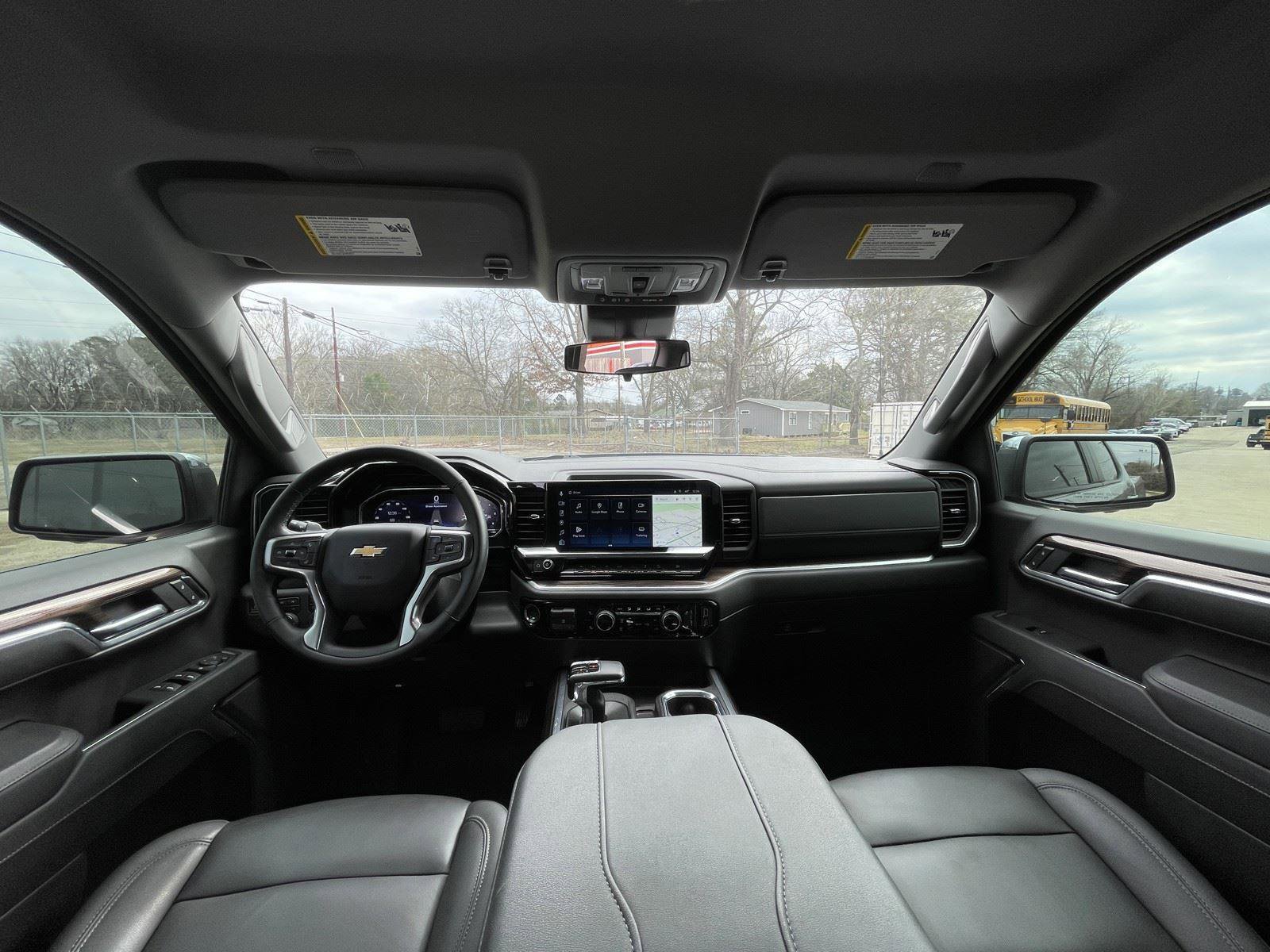 Used 2025 Chevrolet Silverado 1500 LT image 33