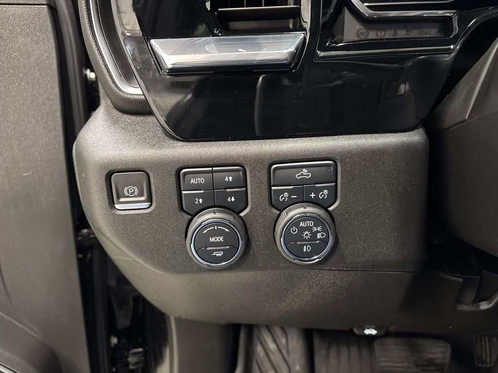 Used 2023 Chevrolet Silverado 1500 RST image 29