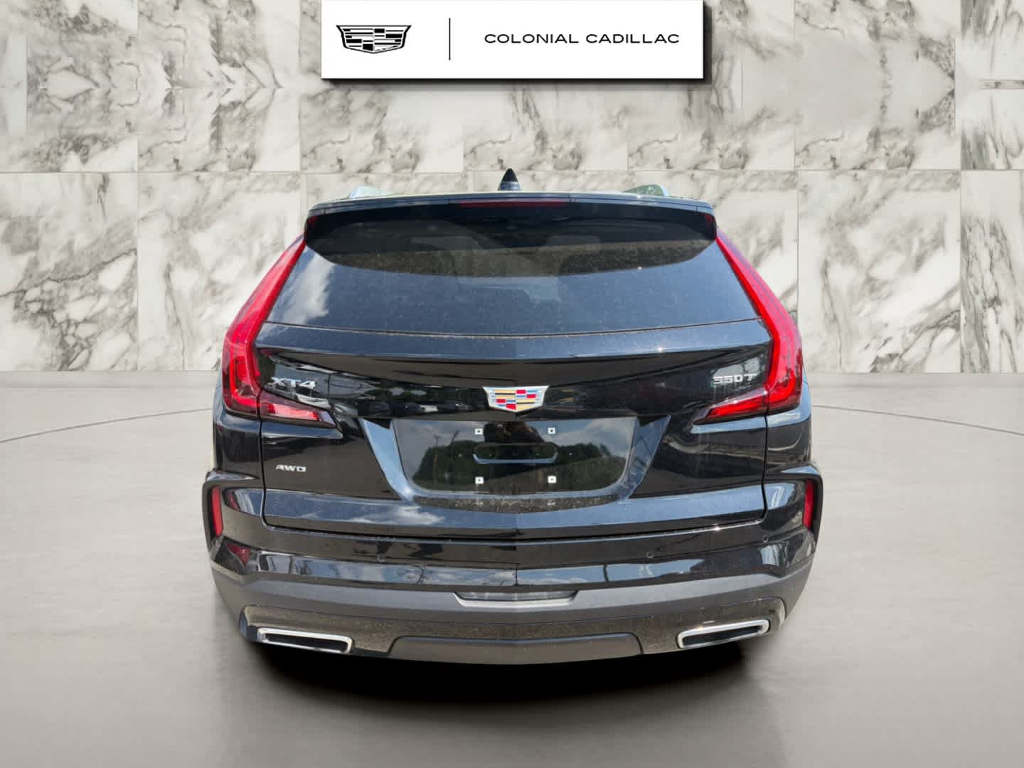 Used 2025 Cadillac XT4 Premium Luxury AWD/4WD image 4