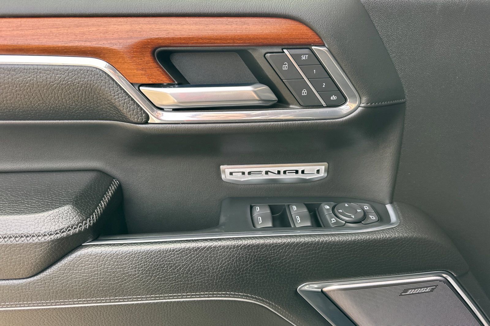 Certified 2023 GMC Sierra 1500 Denali w/ Technology Package image 11