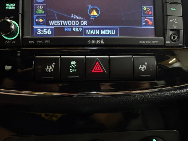 Used 2013 Chrysler 200 Limited FWD image 39