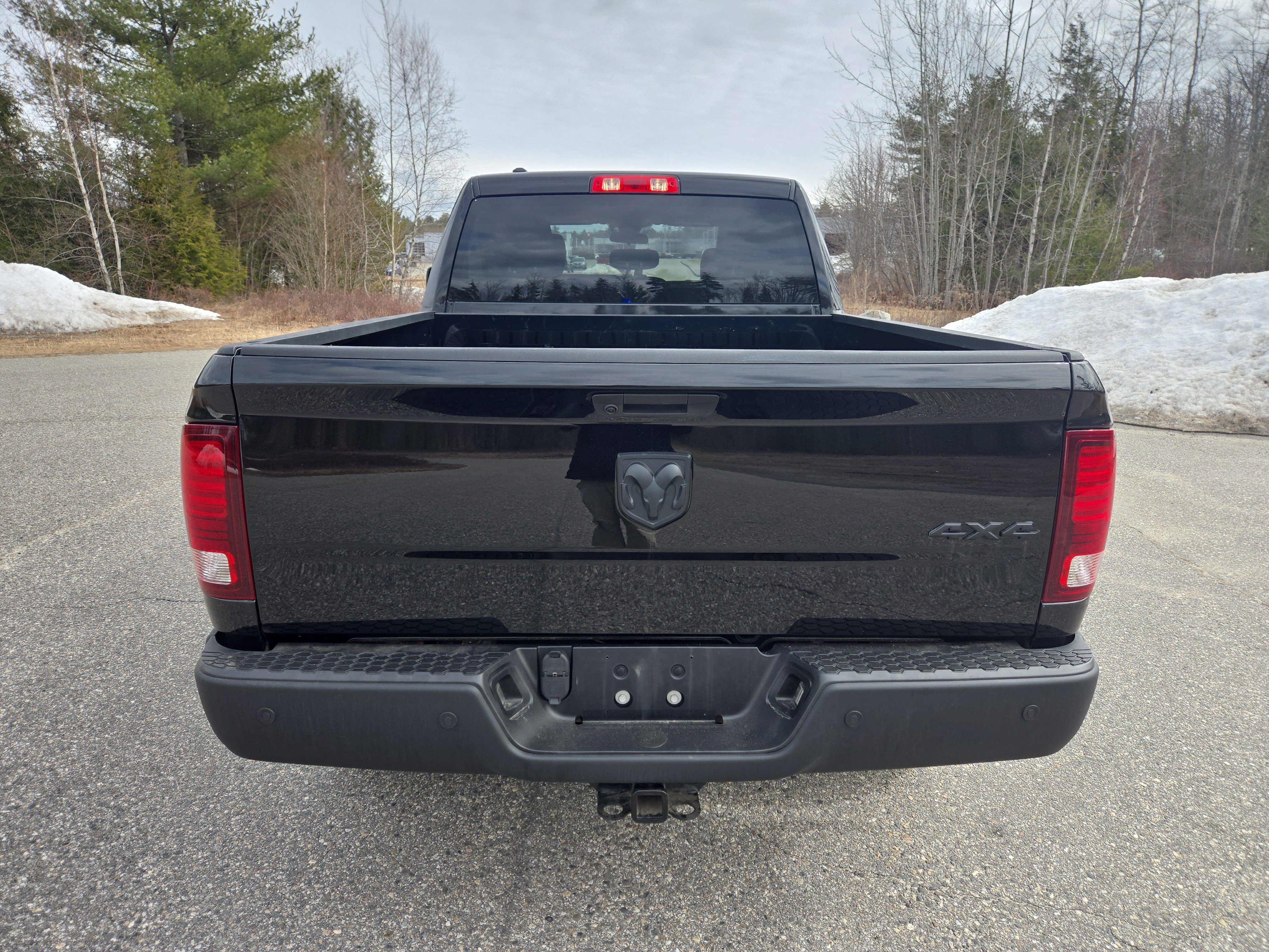 Used 2022 RAM 1500 Classic Warlock w/ Warlock Decor Package AWD/4WD image 6