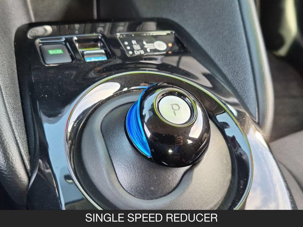 Certified 2024 Nissan Leaf SV Plus FWD image 20