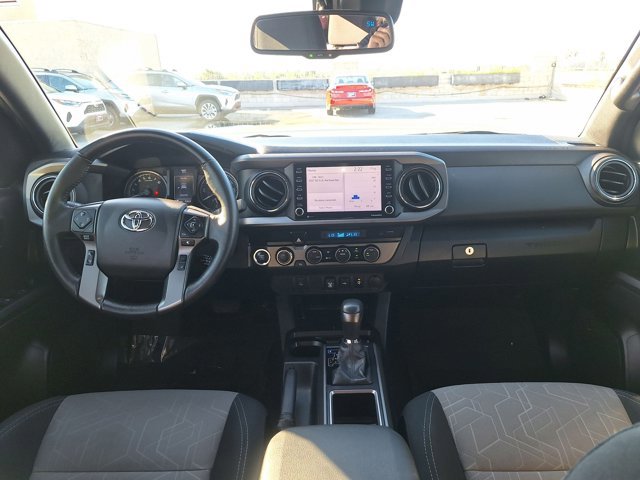 Used 2023 Toyota Tacoma TRD Off-Road image 16