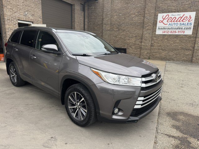 Used 2017 Toyota Highlander XLE