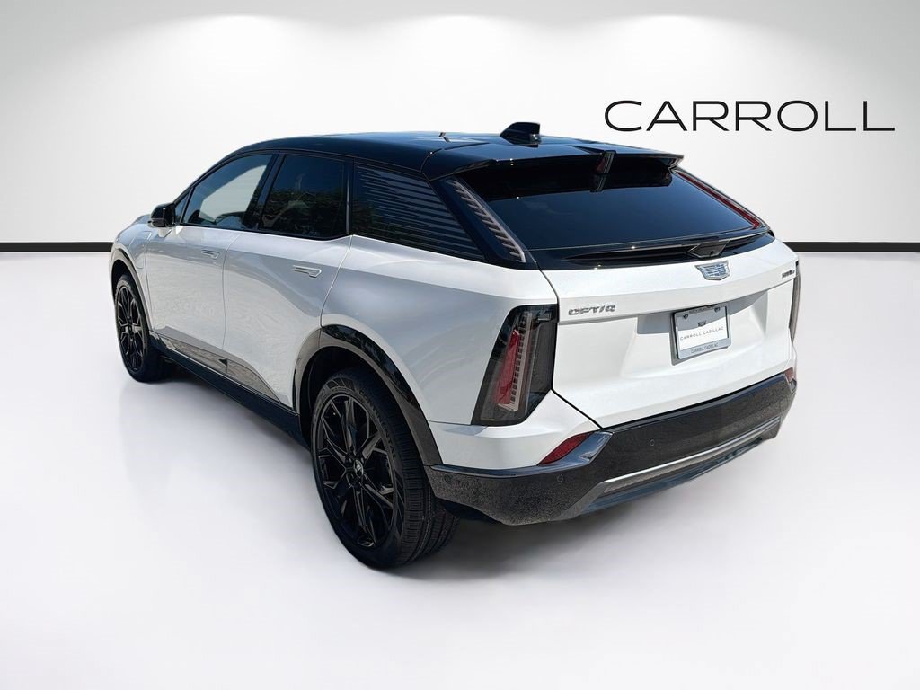Certified 2025 Cadillac Optiq Sport 1 w/ LPO, ONYX Package AWD/4WD image 5