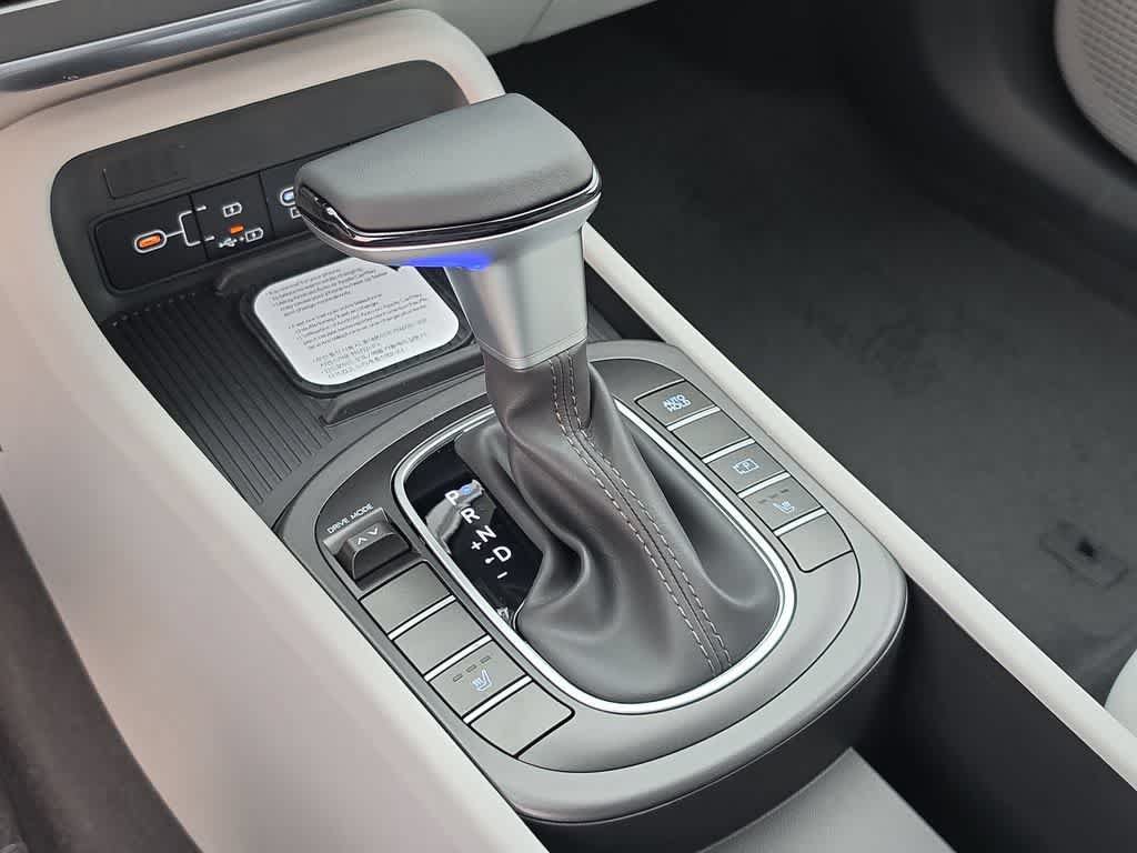 New 2026 Hyundai Kona SEL Sport FWD image 32