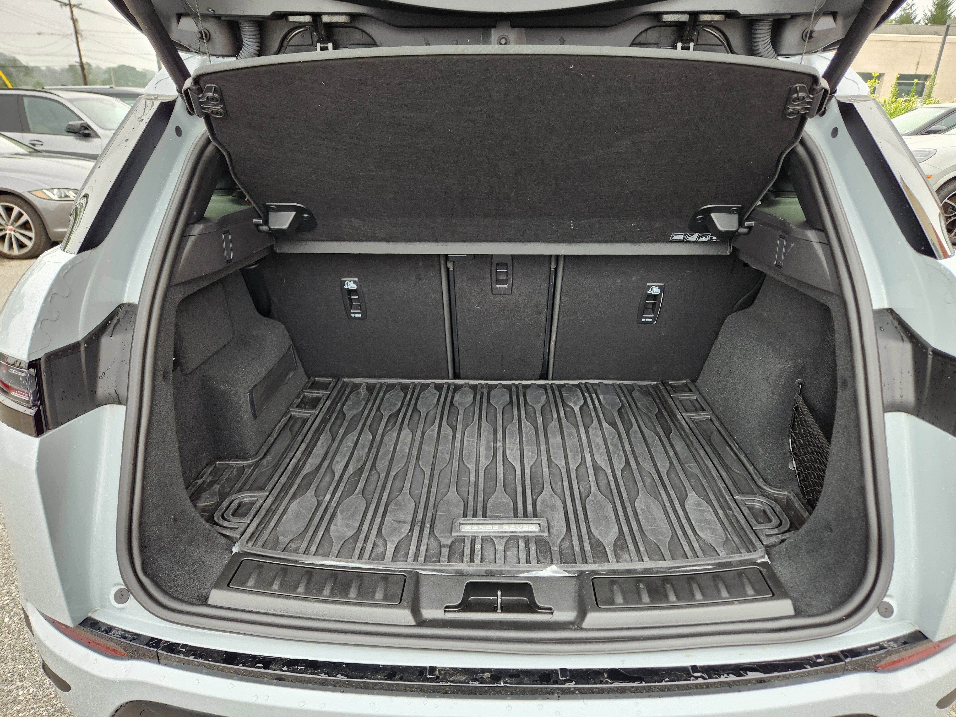 Certified 2025 Land Rover Range Rover Evoque S image 8