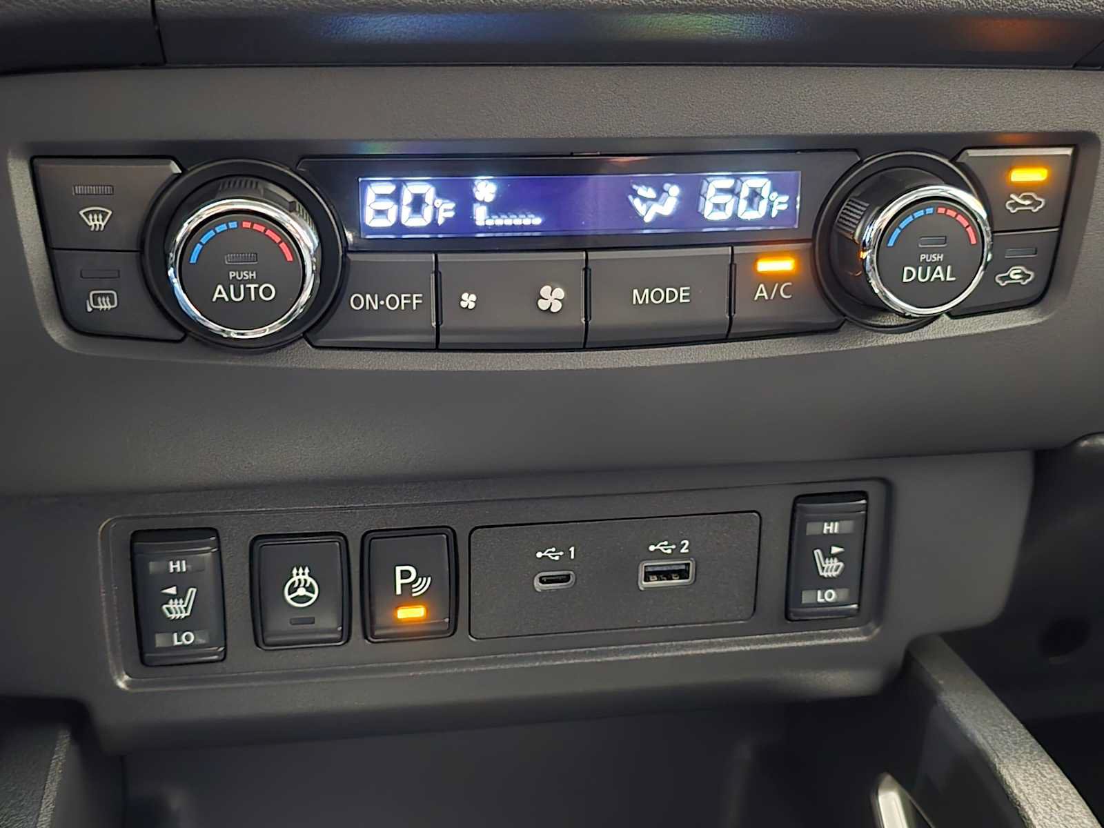 Used 2024 Nissan Frontier SV w/ SV Convenience Package RWD image 15