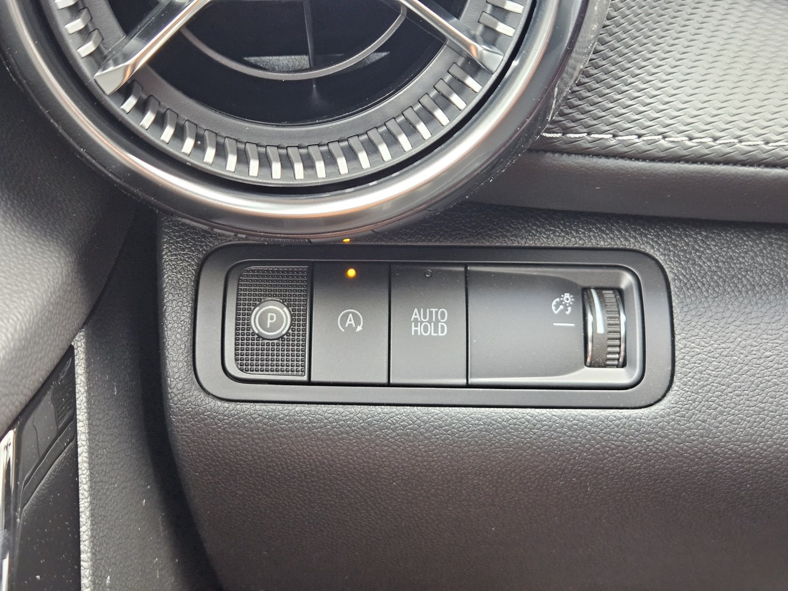New 2027 Chevrolet Equinox LT w/ Convenience Package II FWD image 22
