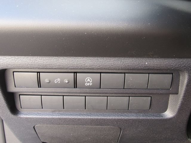 New 2026 Mitsubishi Outlander ES FWD image 28