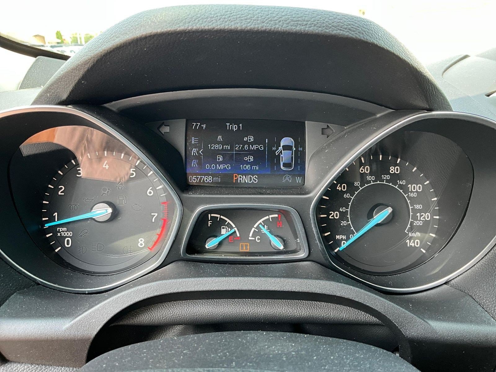 Used 2019 Ford Escape SE FWD image 12