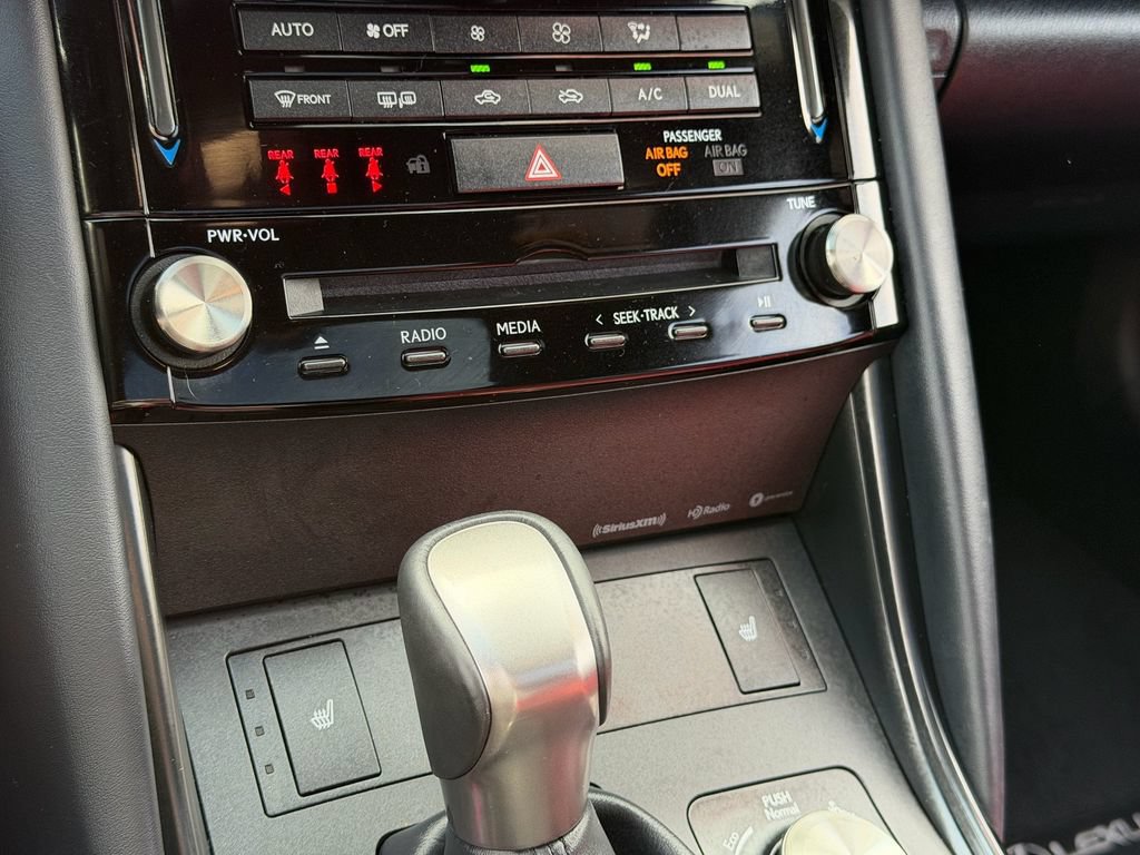 Used 2024 Lexus IS 350 F Sport RWD image 22
